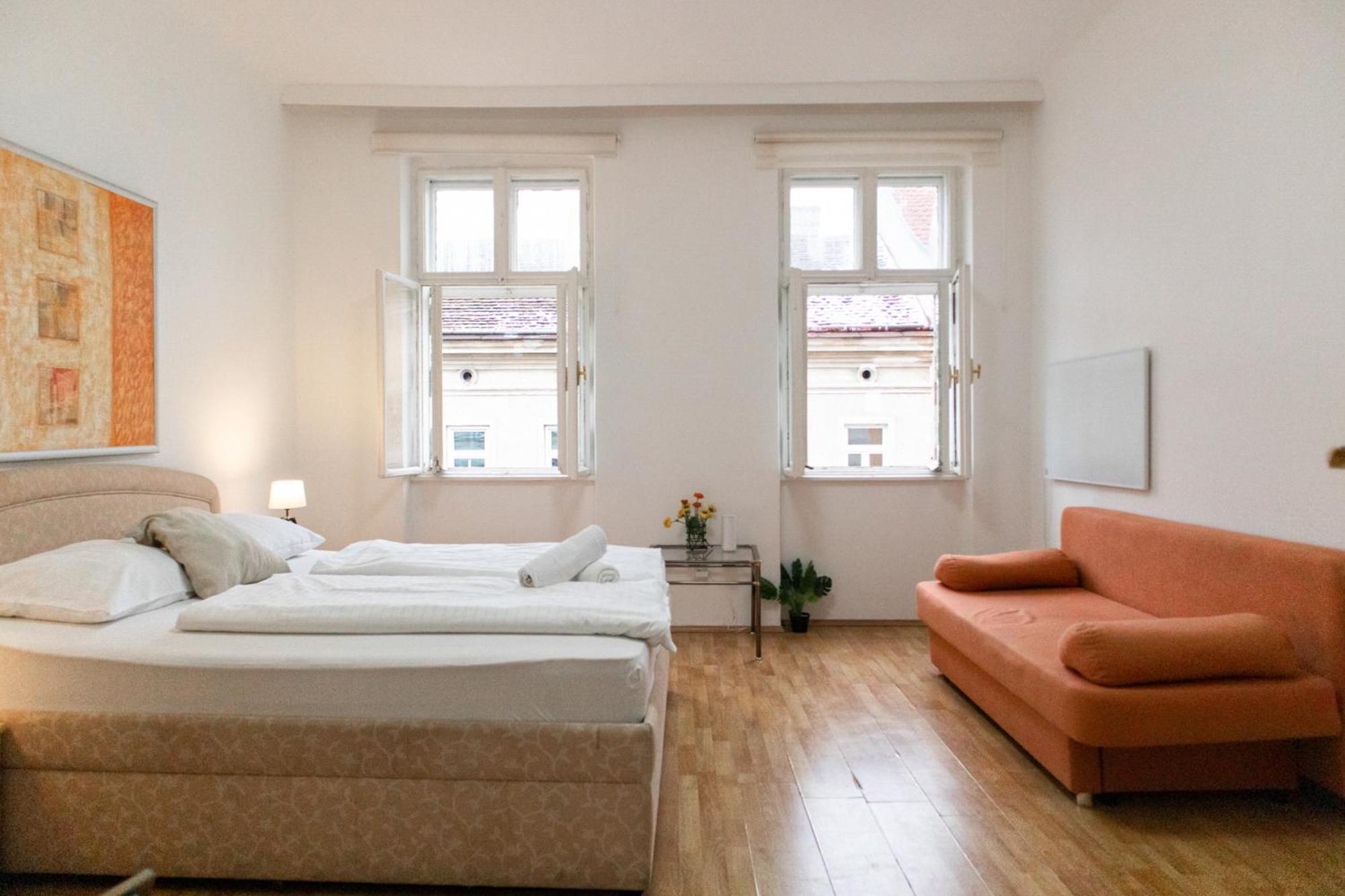 Budget City Stay - Near Wiener Stadthalle Ideal For Longstays Luaran gambar